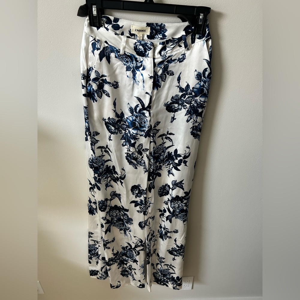 L'AGENCE White and Blue Floral Pants